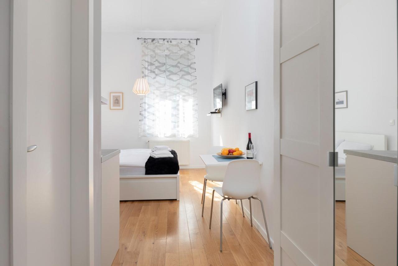 ザグレブModern Duplex Near Park Zrinjevac And Main Squareアパートメント エクステリア 写真