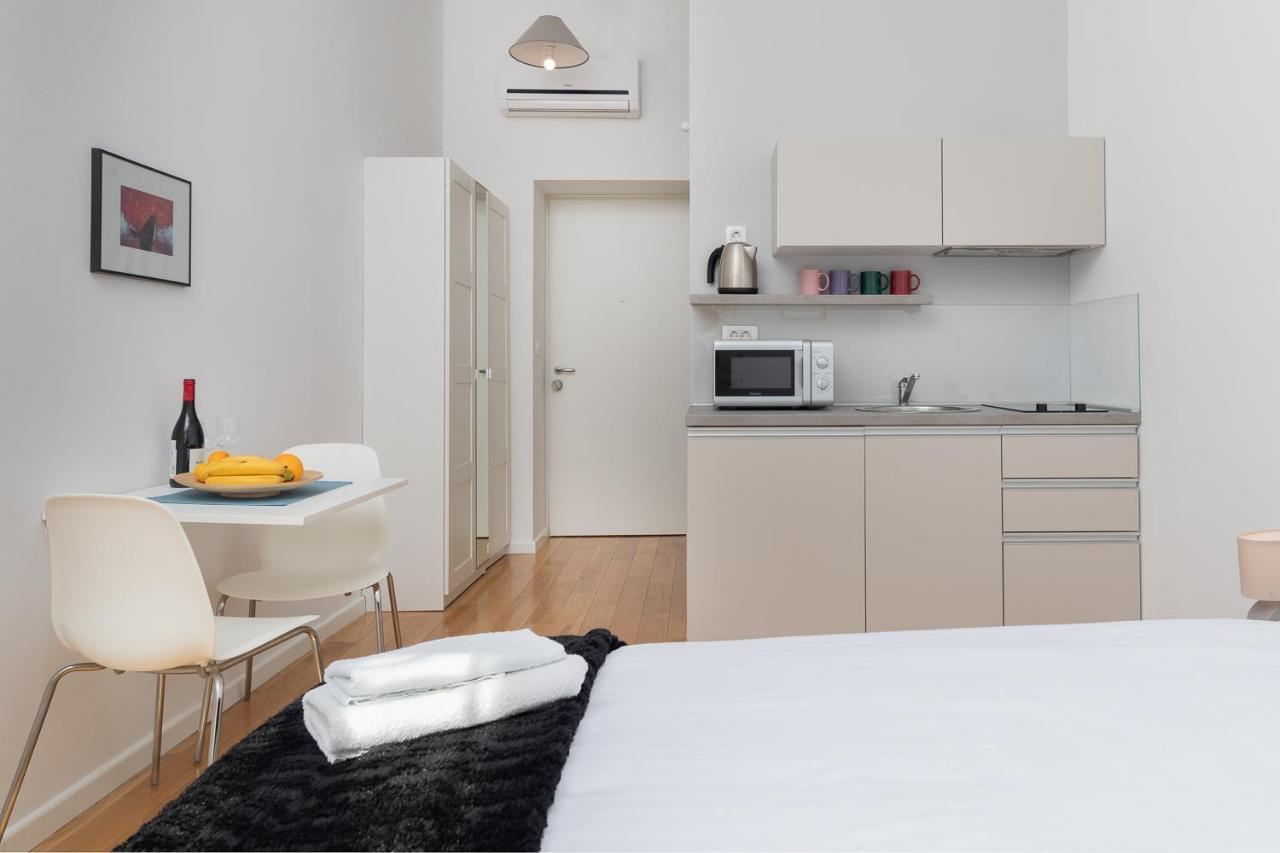 ザグレブModern Duplex Near Park Zrinjevac And Main Squareアパートメント エクステリア 写真